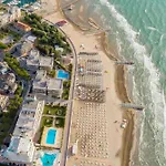 Stunning Villa-beahost Vila