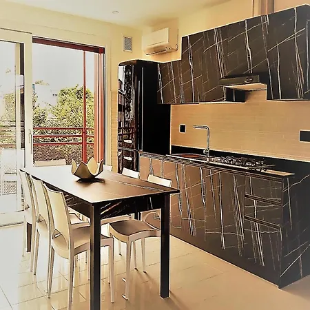 Villa Stunning Villa-beahost