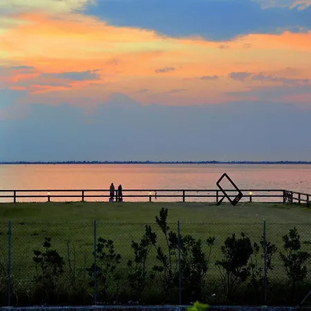 Stunning Villa-beahost Lignano Sabbiadoro
